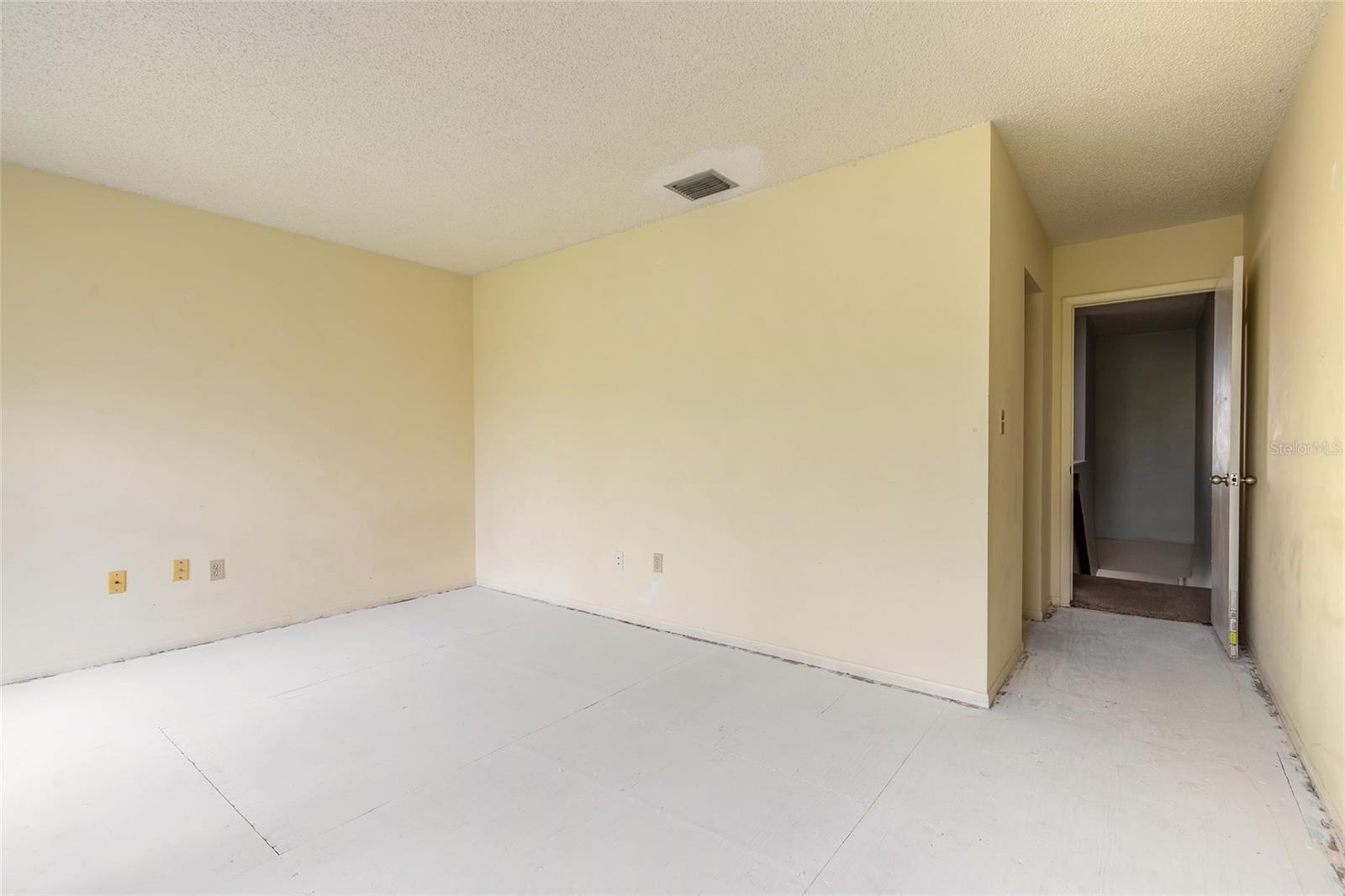 SUGAR MILL GOLF TWNHS CONDO - Residential