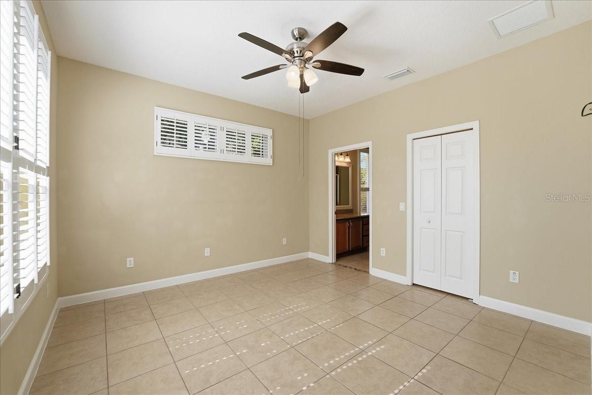 ACREAGE & UNREC - Residential Lease