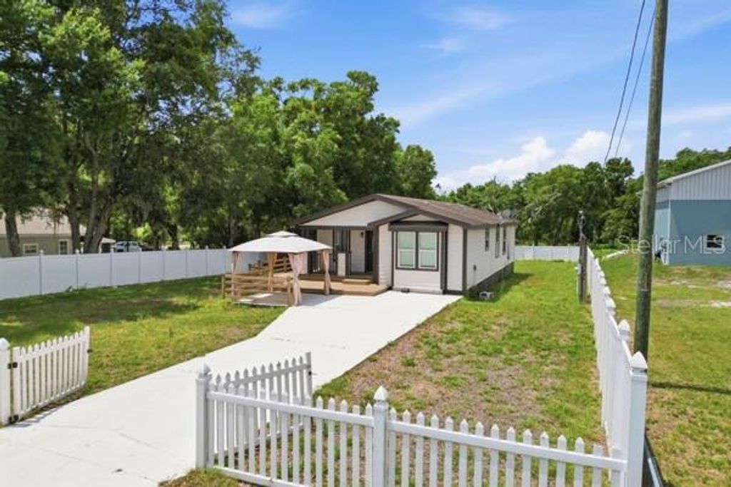 Photo of 1140 S Florida Avenue, Wauchula, FL 33873 (MLS # L4961226)