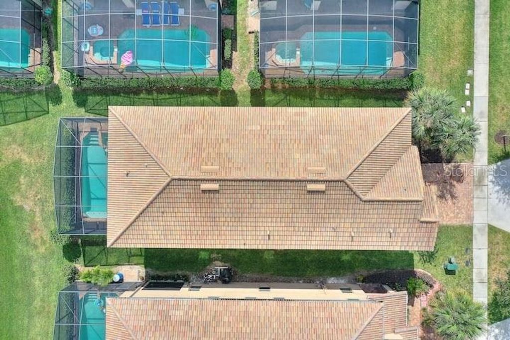 Photo of 1627 Lima Ave, Kissimmee, FL 34747 (MLS # O6380867)