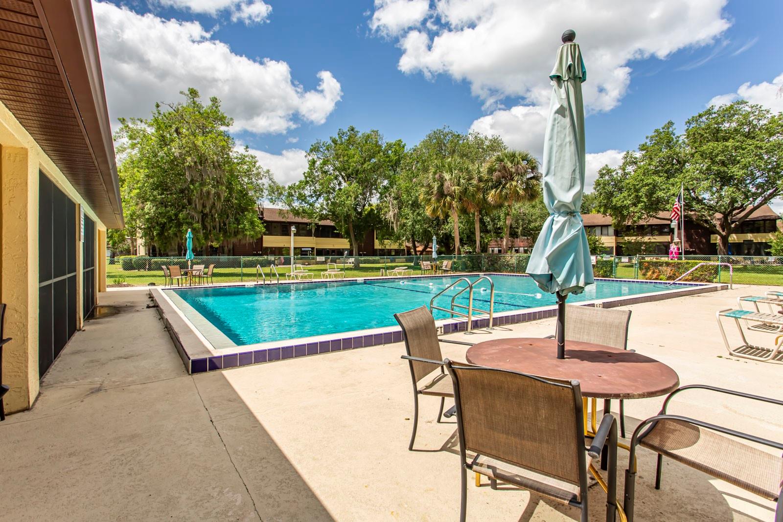 FAIRWAYS/SILVER SHORES CONDO 07 - Residential