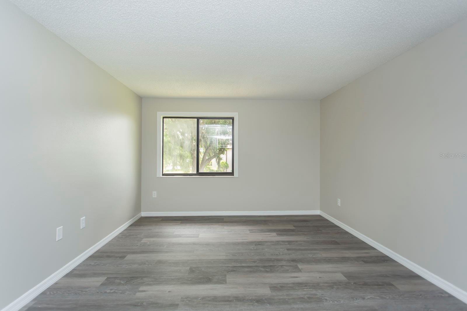 FAIRWAYS/SILVER SHORES CONDO 07 - Residential