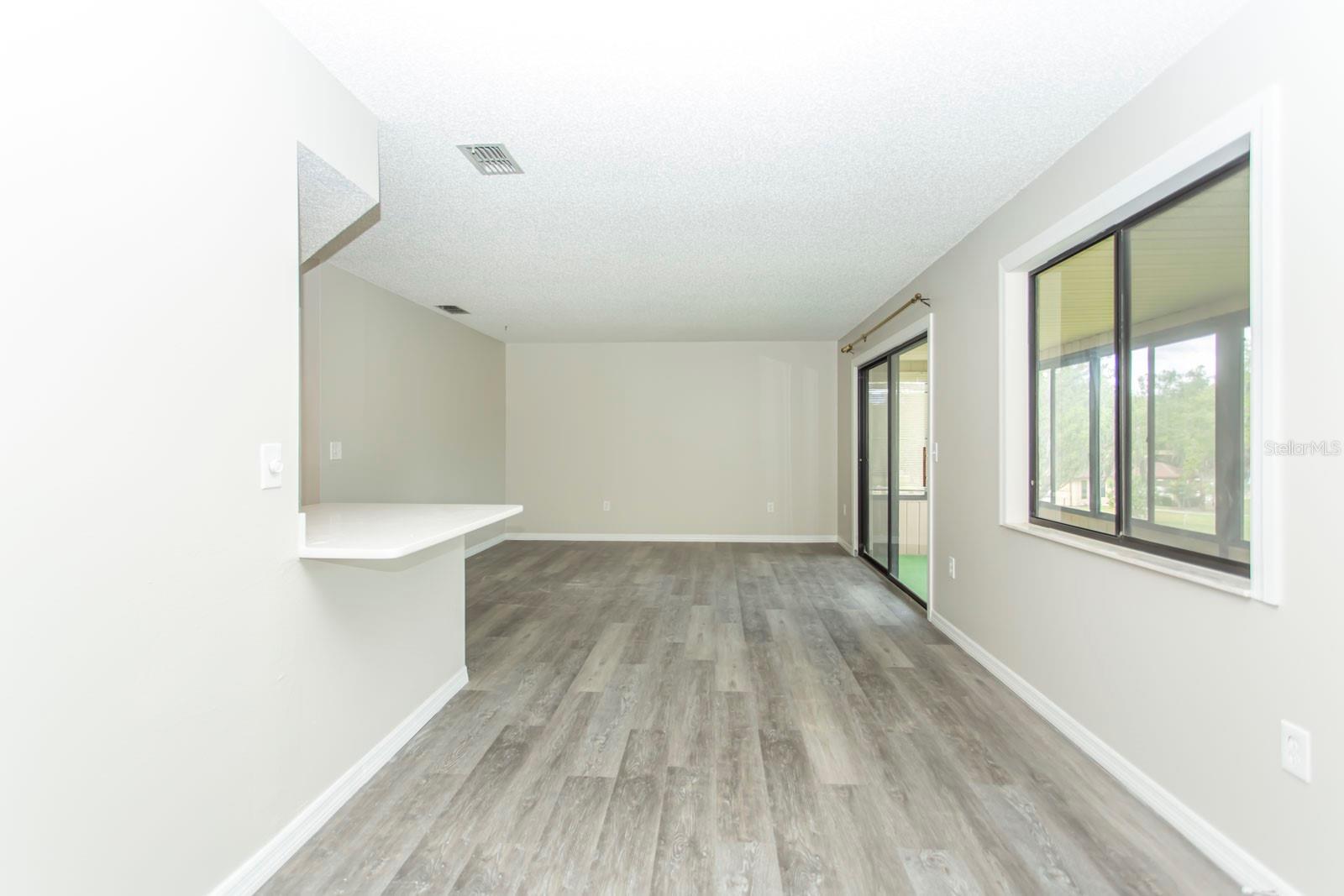 FAIRWAYS/SILVER SHORES CONDO 07 - Residential