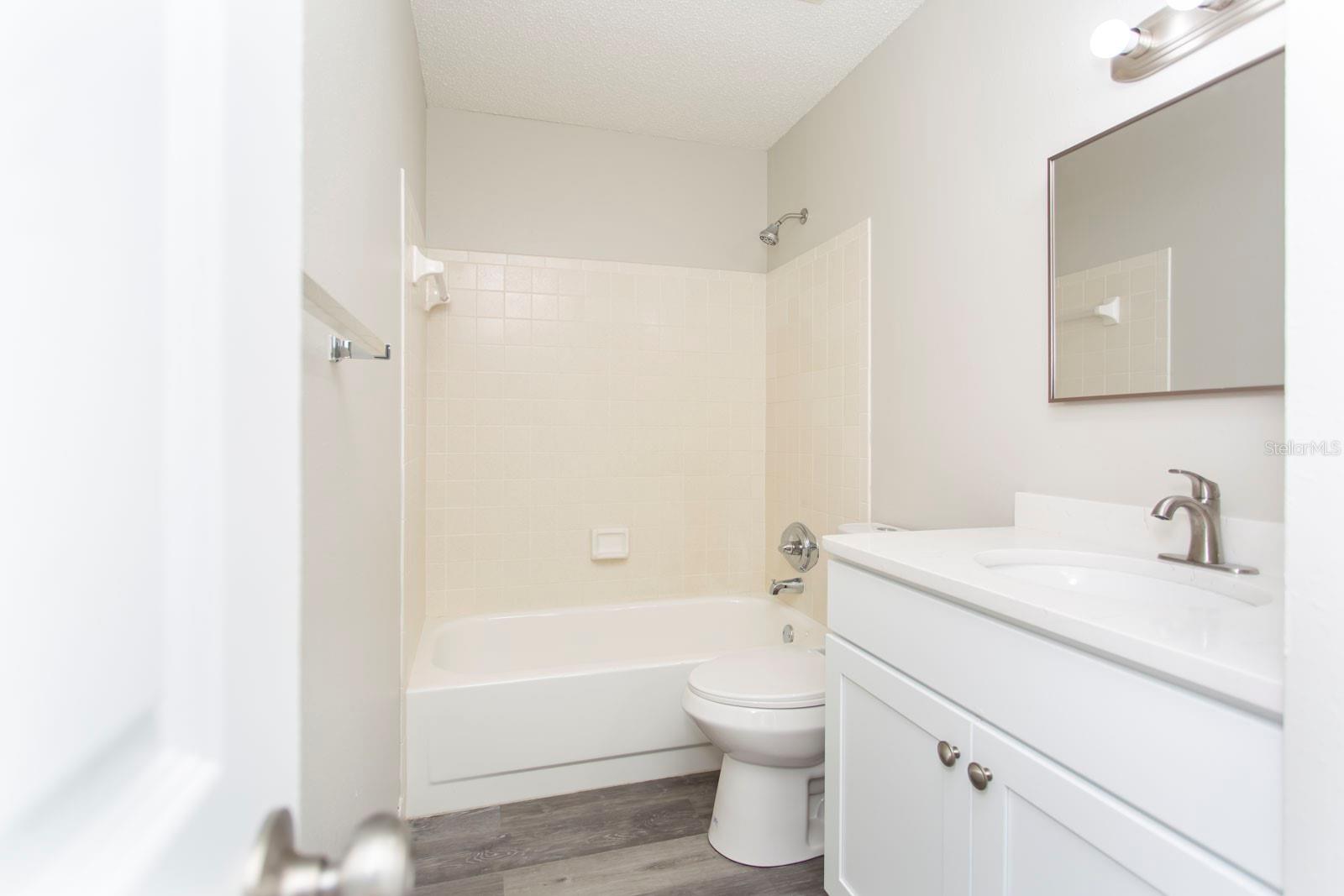 FAIRWAYS/SILVER SHORES CONDO 07 - Residential