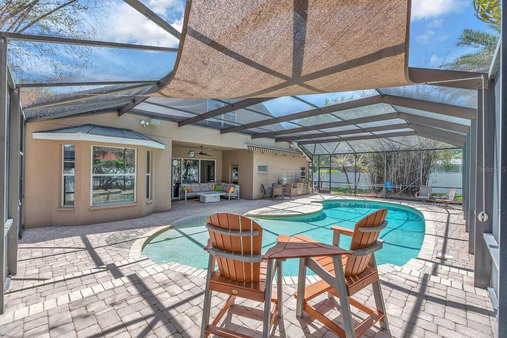 Photo of 5613 Lark Meadow Place, Lithia, FL 33547 (MLS # TB8494202)