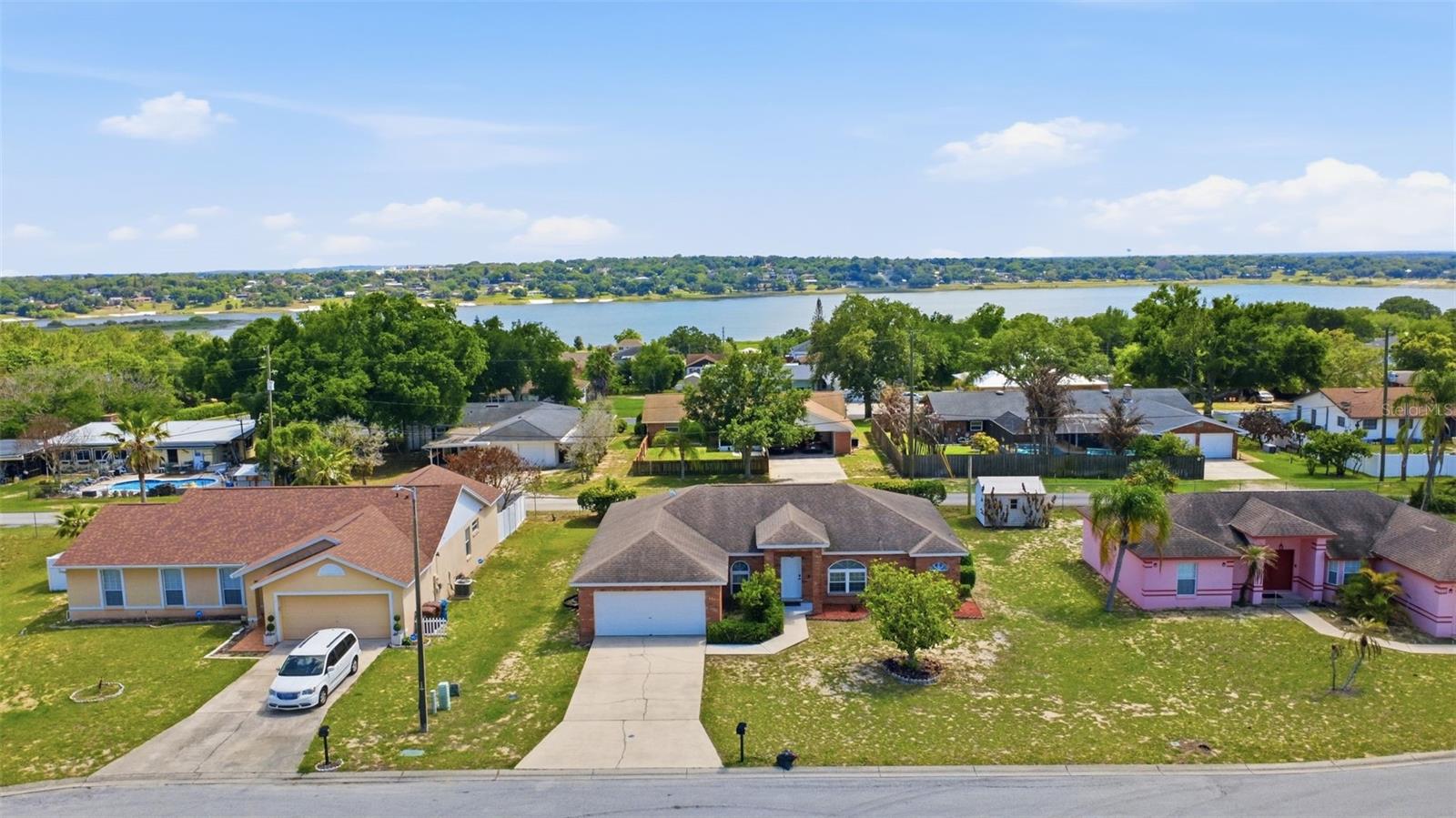 HIGHLAND POINTE - Residential