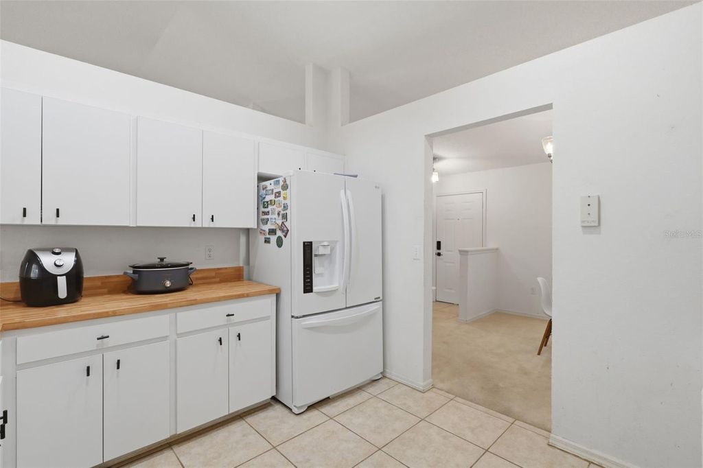 Photo of 774 Barclay Terrace, Lake Wales, FL 33853 (MLS # O6400035)