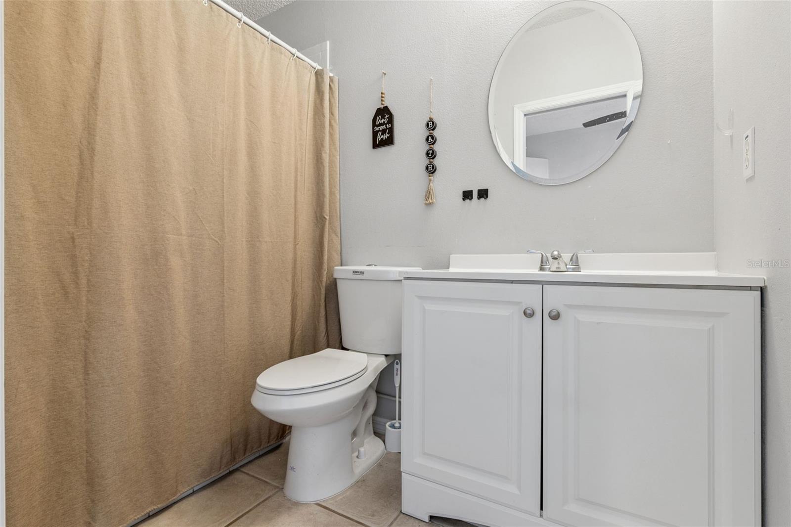 UMATILLA LAKE MARY ESTATES SUB - Residential