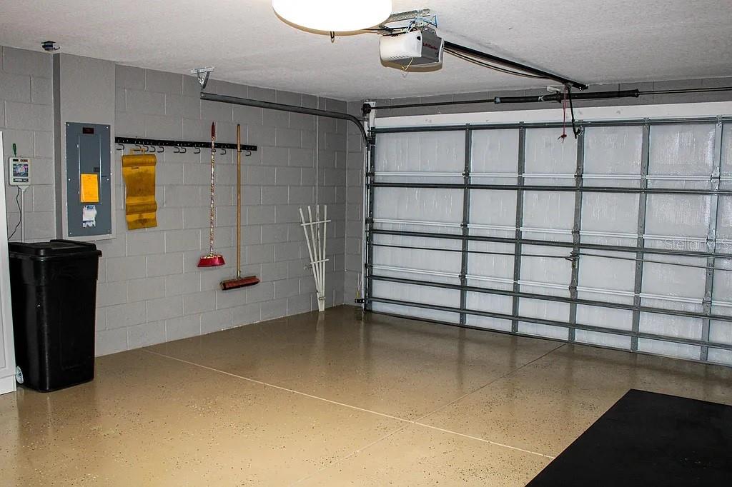 SPRUCE CRK GC - Residential Lease