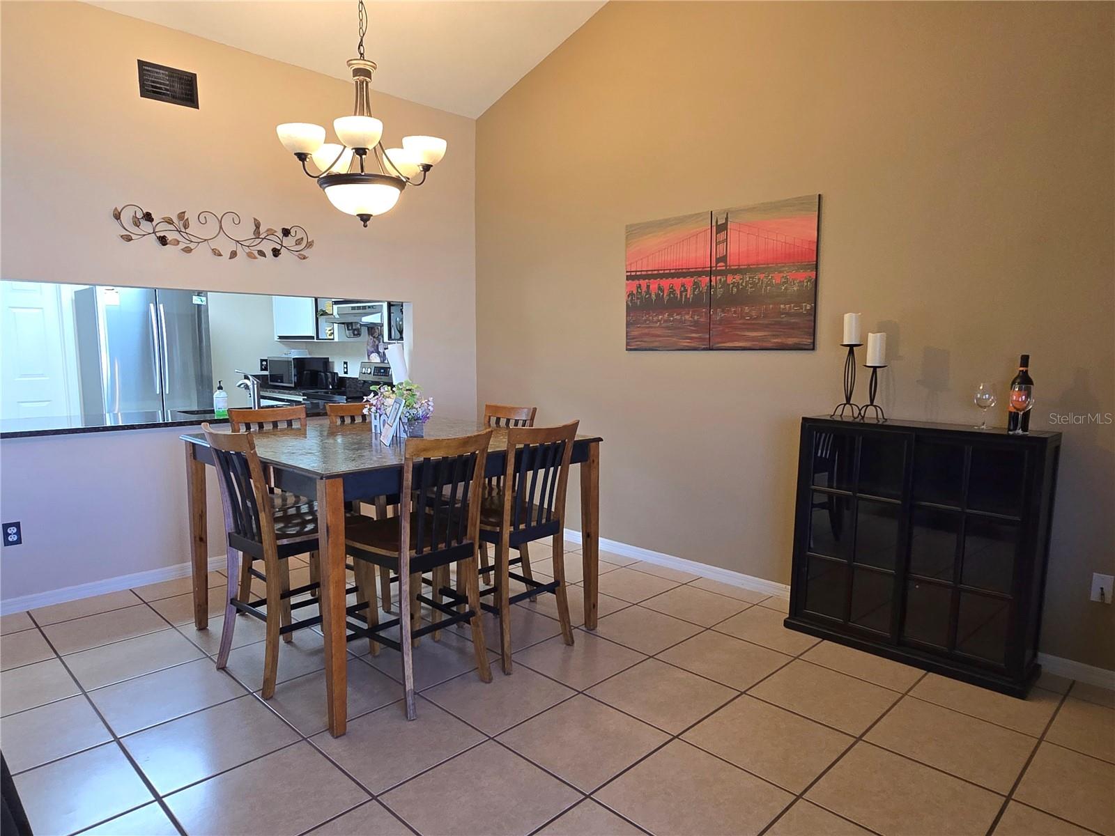 CALA HILLS 02 - Residential