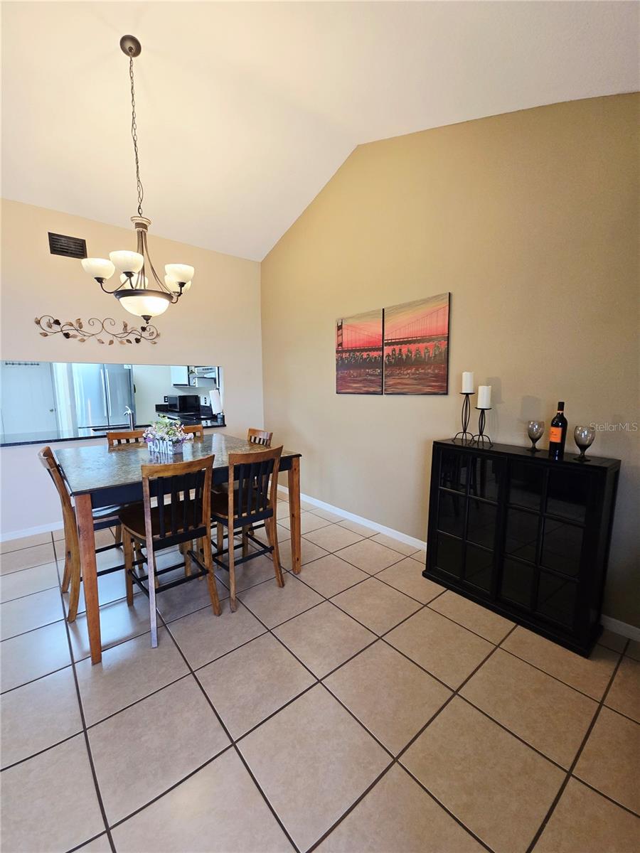 CALA HILLS 02 - Residential