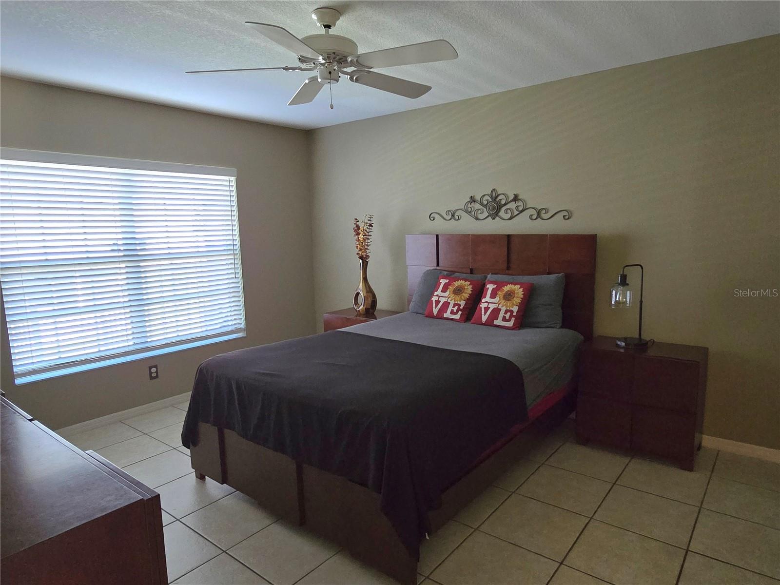CALA HILLS 02 - Residential