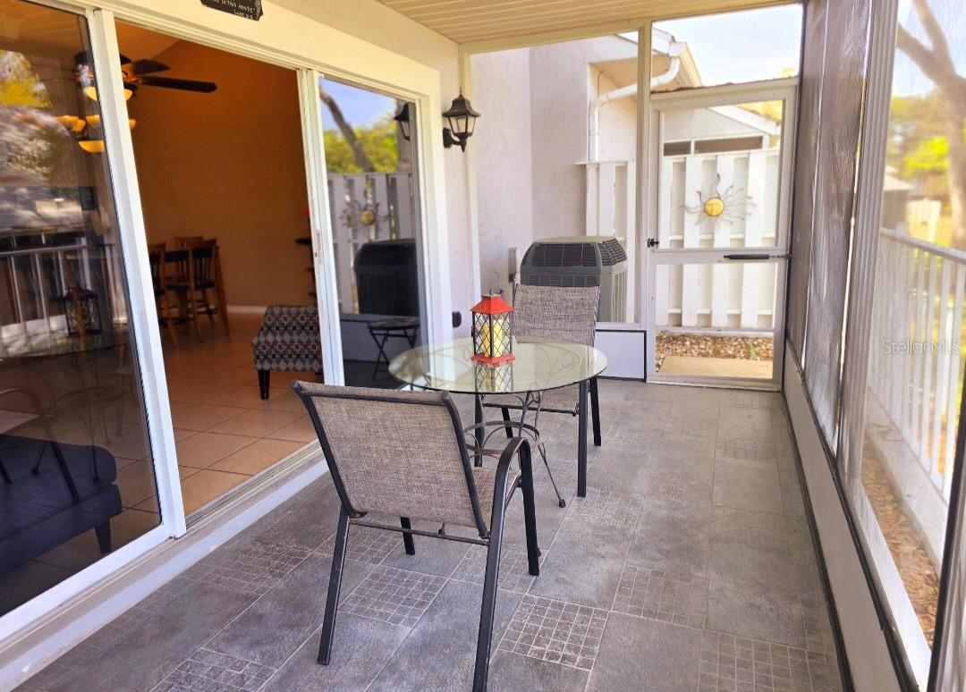 CALA HILLS 02 - Residential
