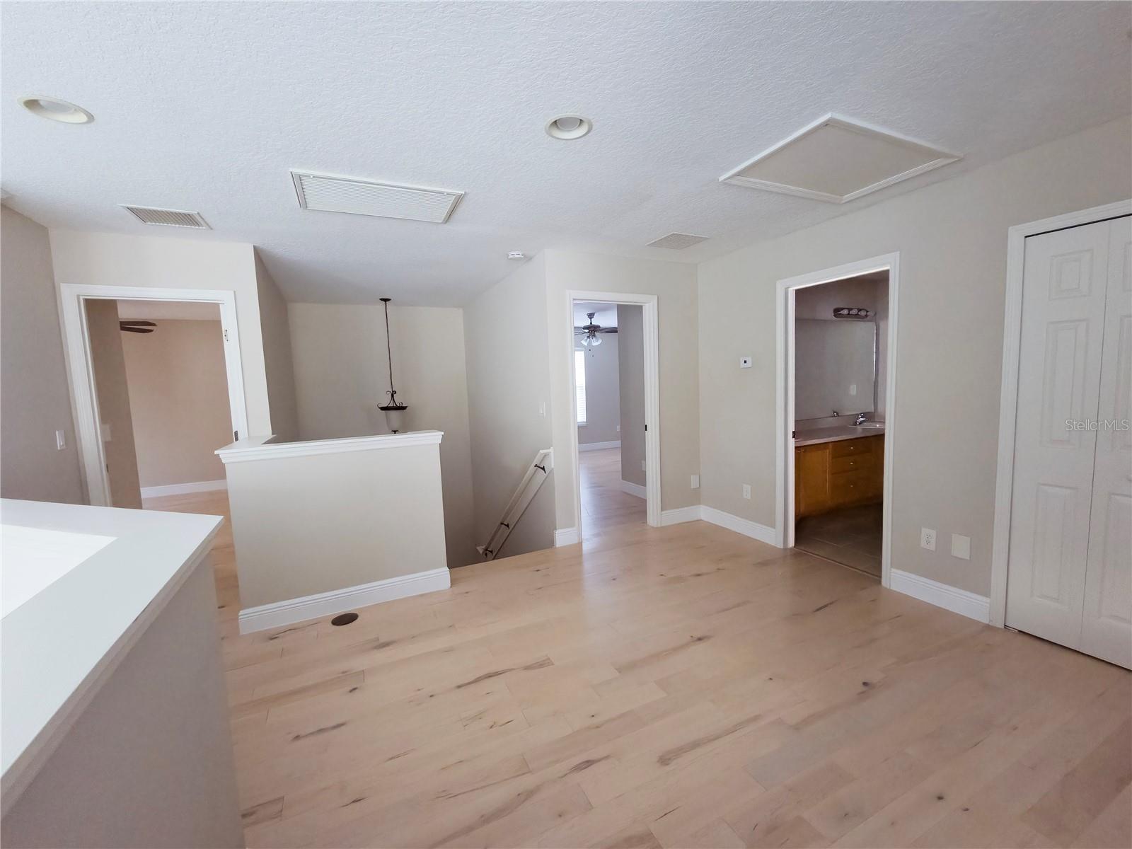 SIGNATURE LAKES PRCL 01C - Residential Lease