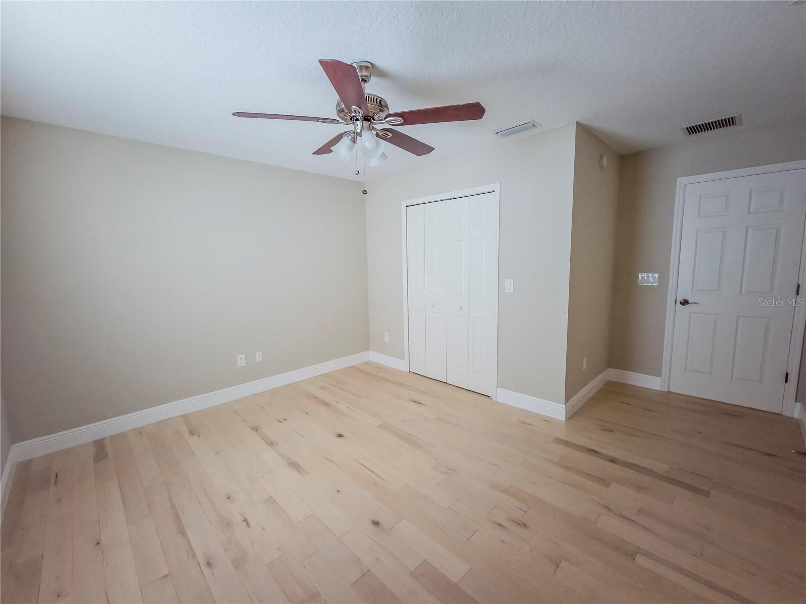 SIGNATURE LAKES PRCL 01C - Residential Lease