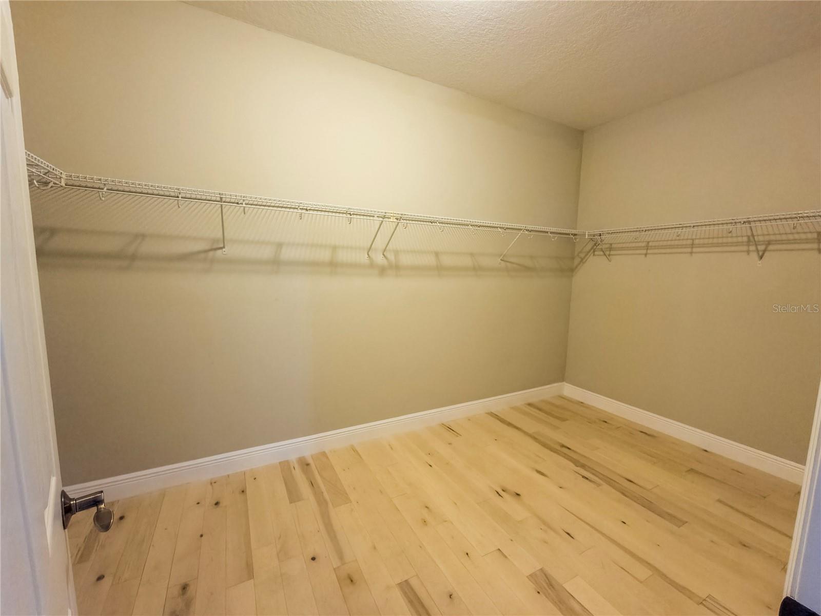 SIGNATURE LAKES PRCL 01C - Residential Lease