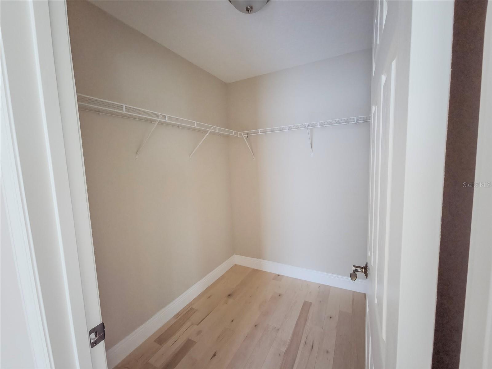 SIGNATURE LAKES PRCL 01C - Residential Lease