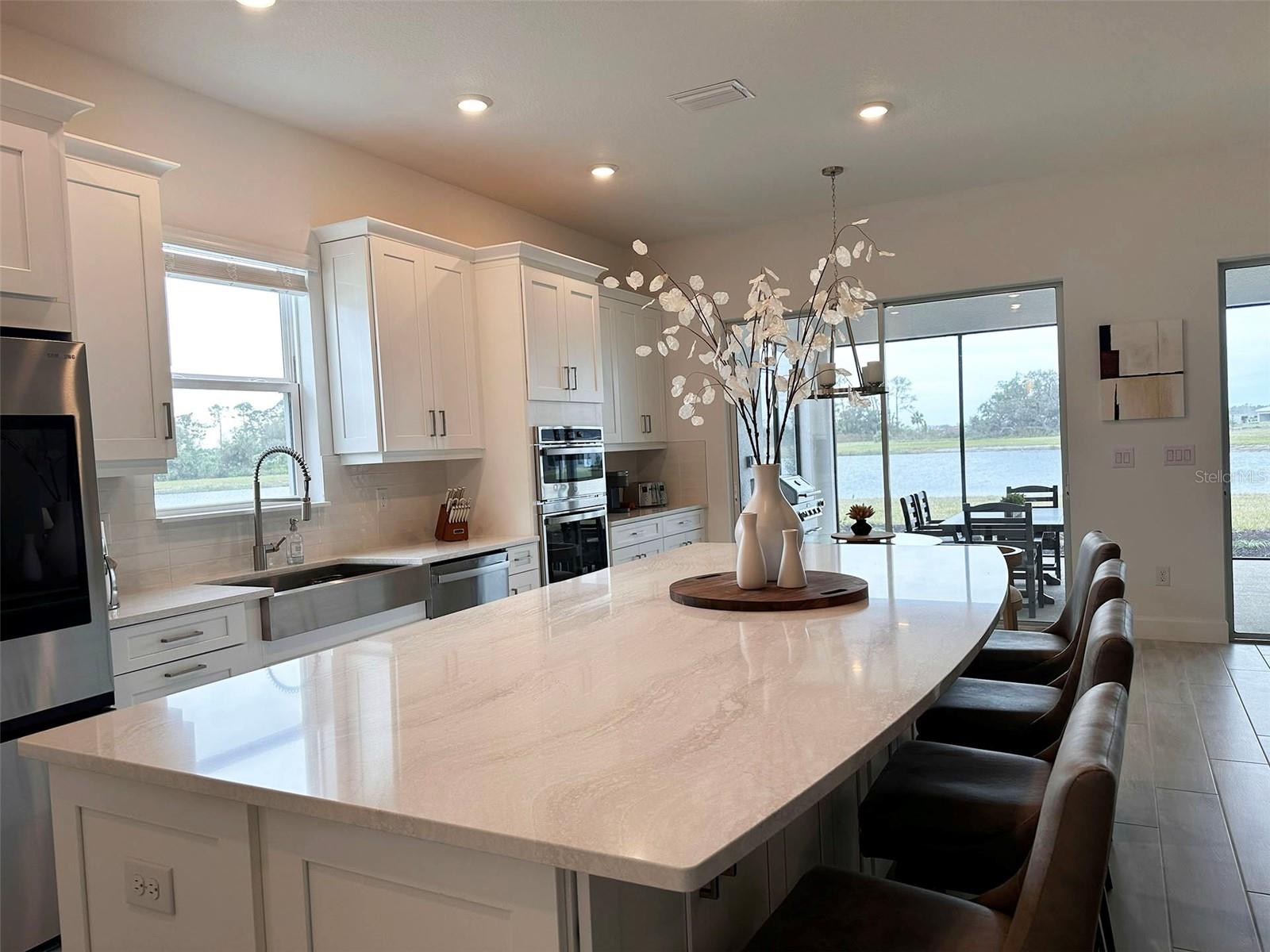 SKY RANCH / ESPLANADE - Residential Lease
