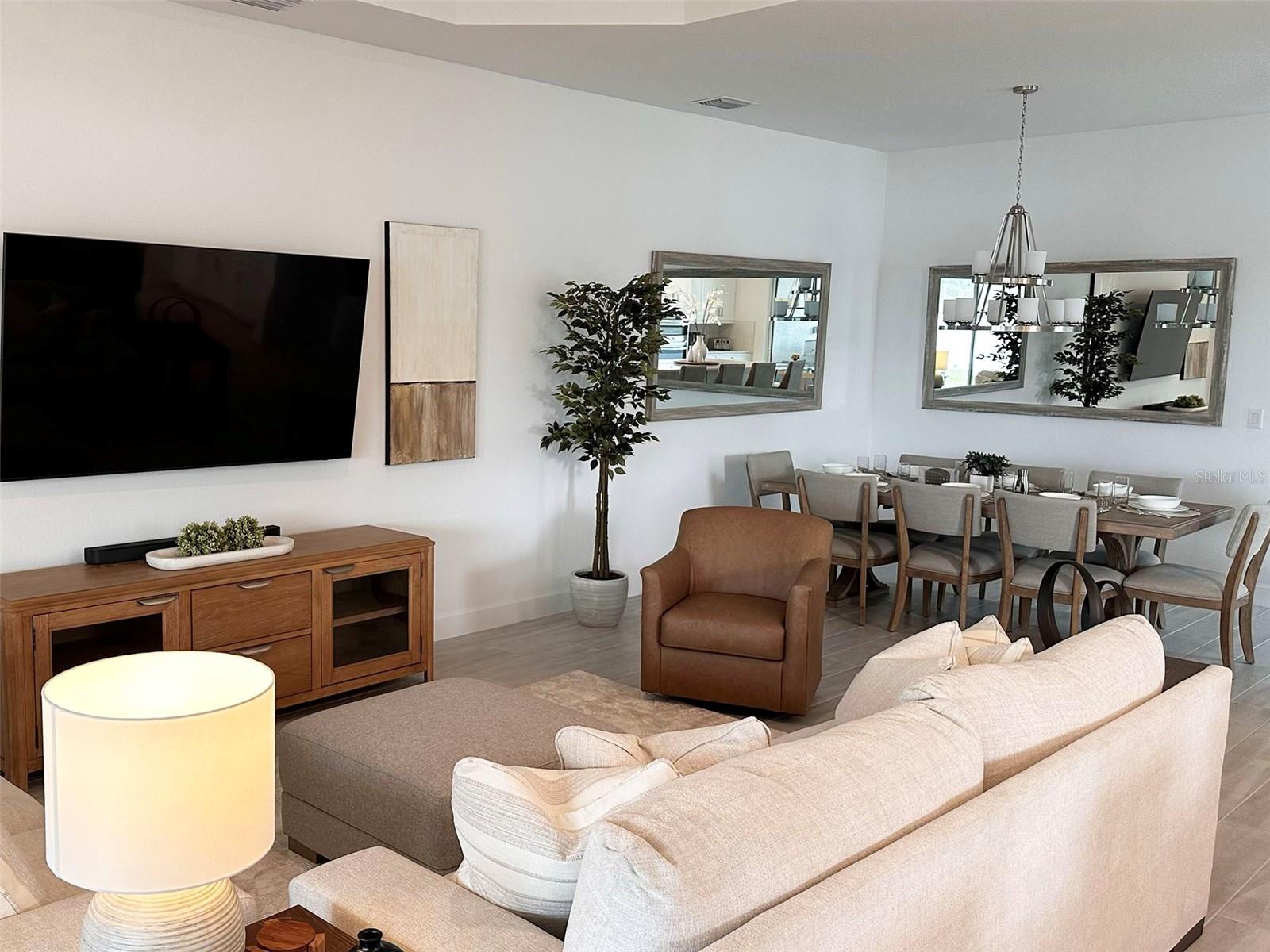 SKY RANCH / ESPLANADE - Residential Lease