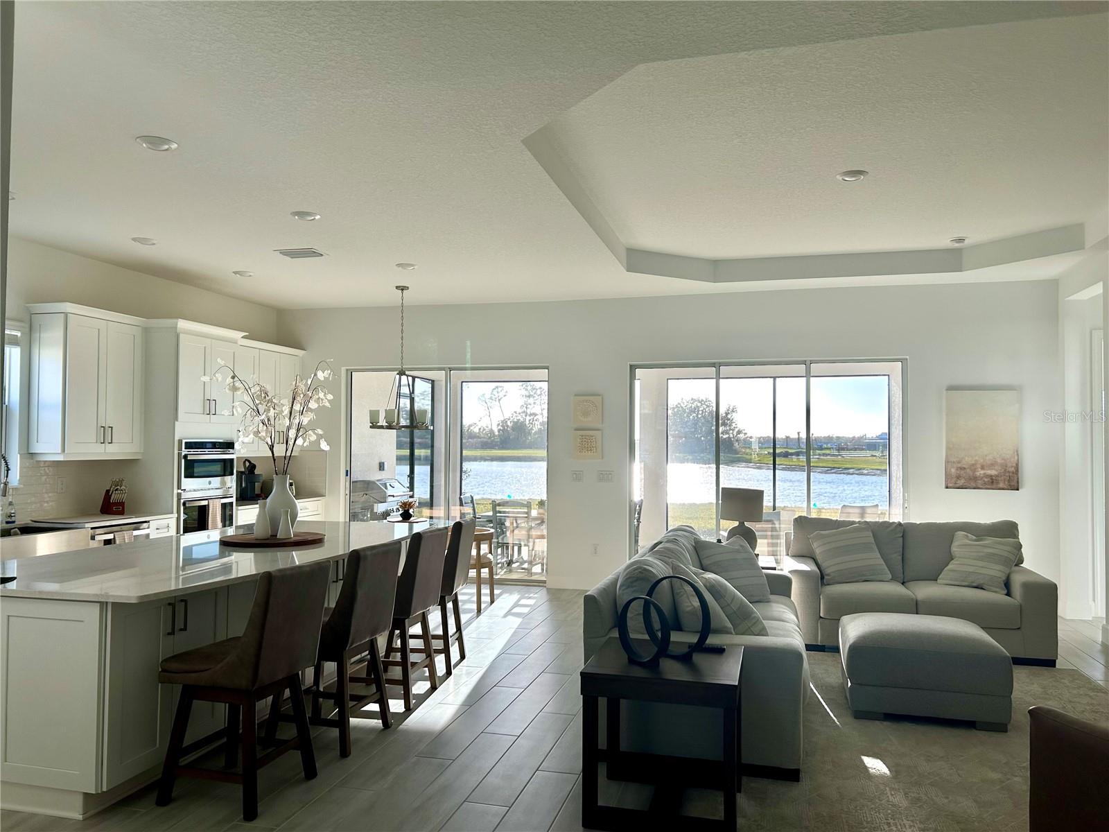 SKY RANCH / ESPLANADE - Residential Lease