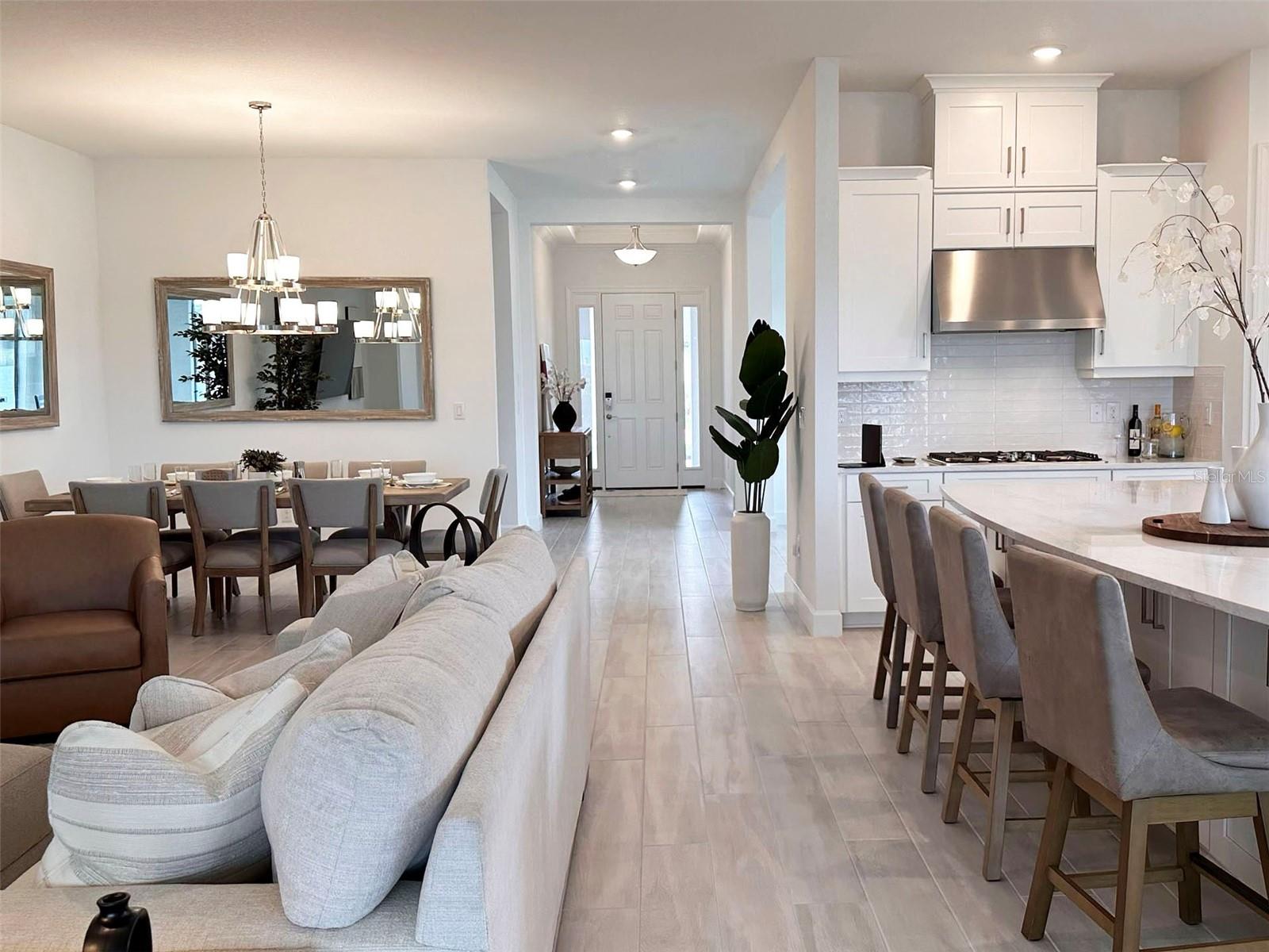 SKY RANCH / ESPLANADE - Residential Lease