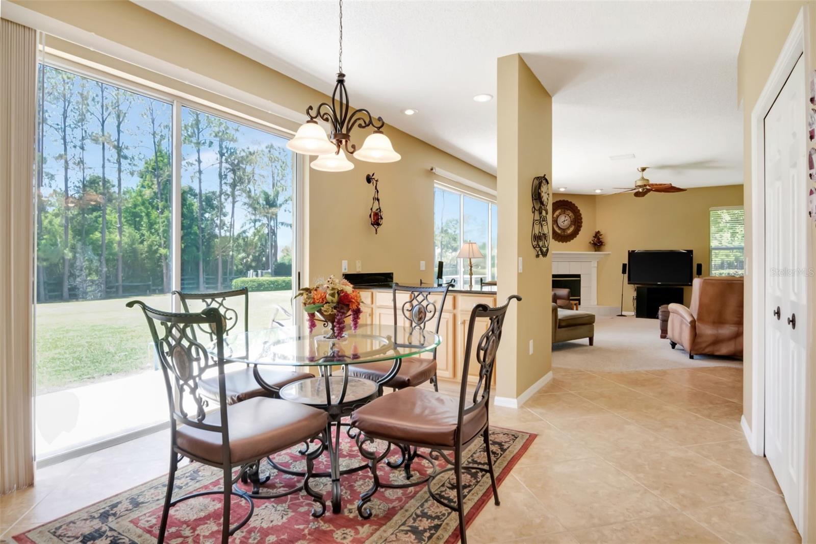 CALUSA TRACE UNIT FIVE PH - Residential