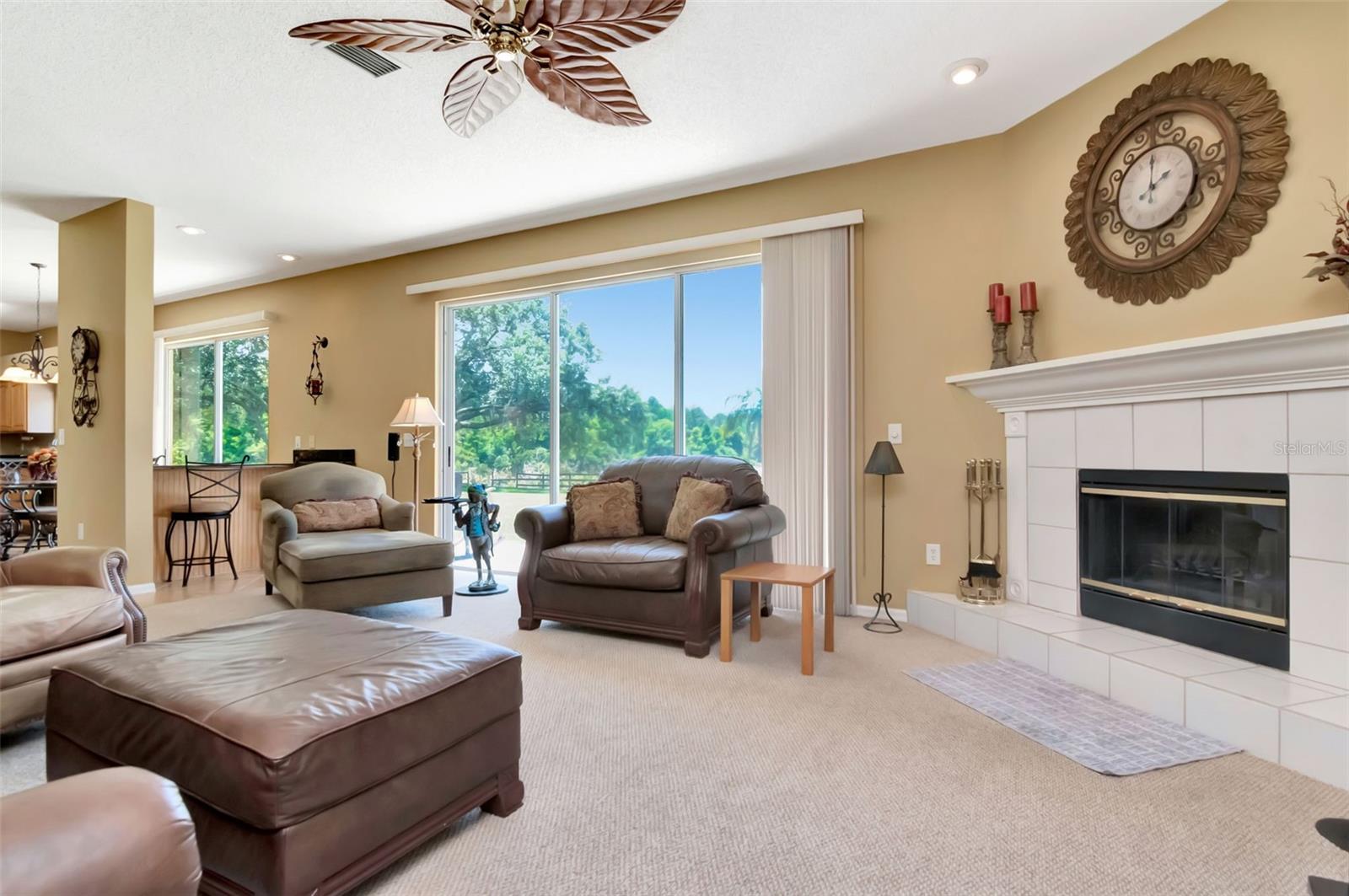 CALUSA TRACE UNIT FIVE PH - Residential