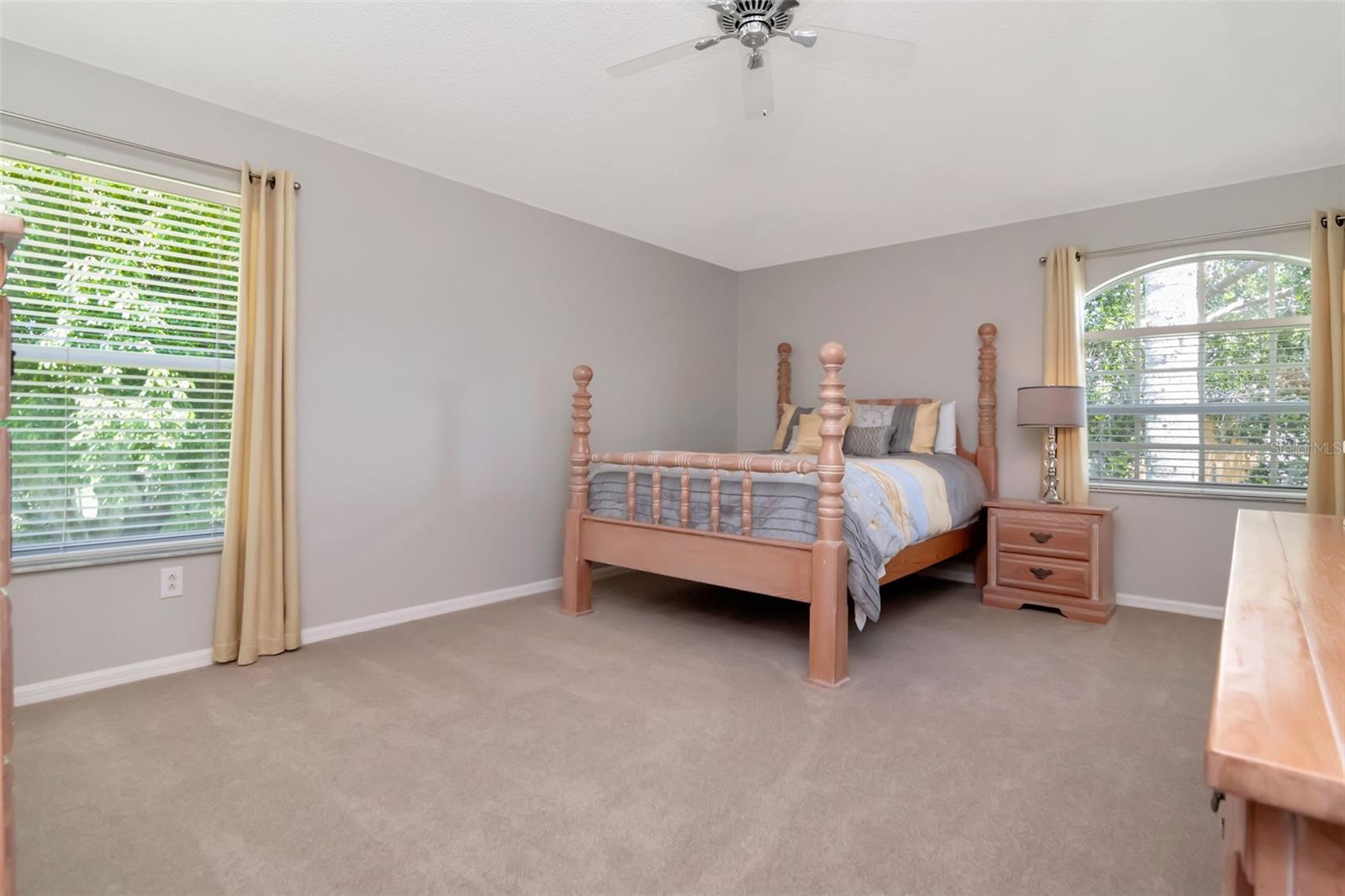 CALUSA TRACE UNIT FIVE PH - Residential