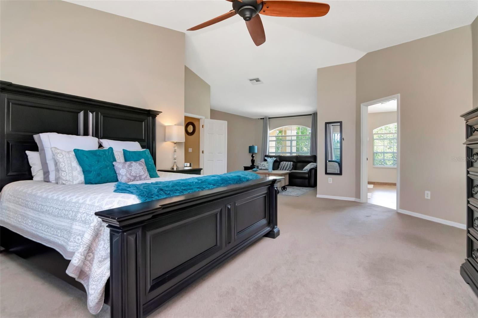 CALUSA TRACE UNIT FIVE PH - Residential
