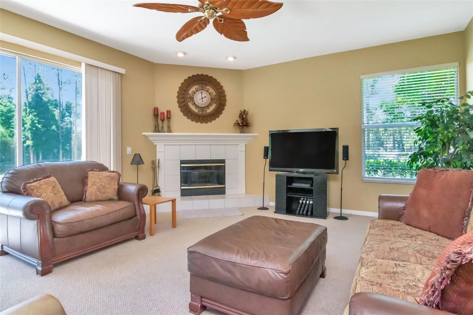 CALUSA TRACE UNIT FIVE PH - Residential