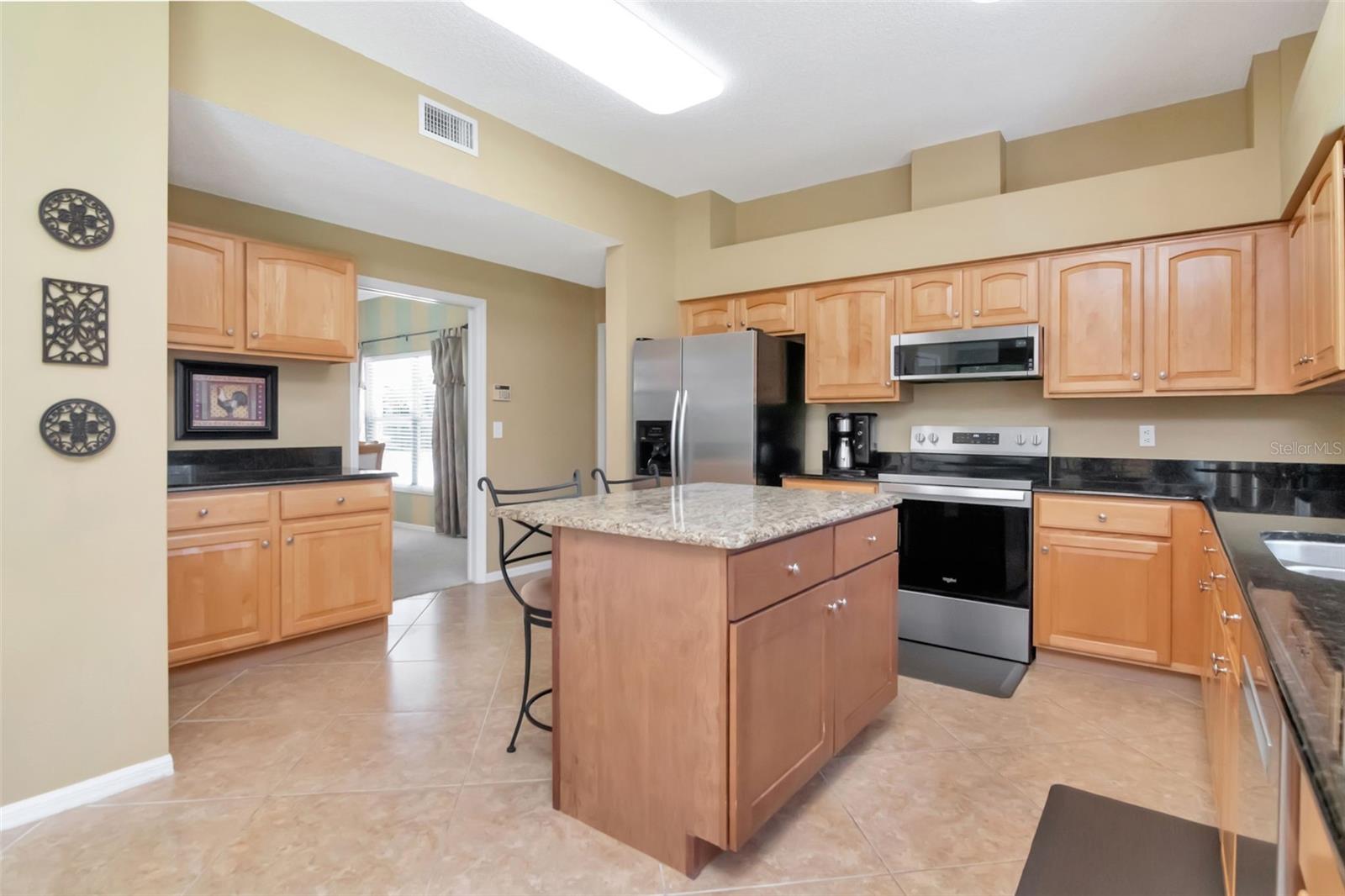 CALUSA TRACE UNIT FIVE PH - Residential