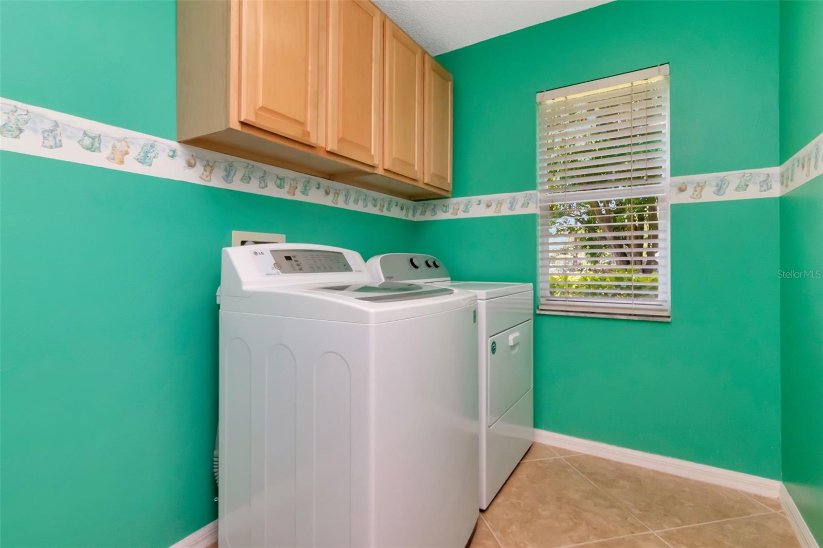 CALUSA TRACE UNIT FIVE PH - Residential