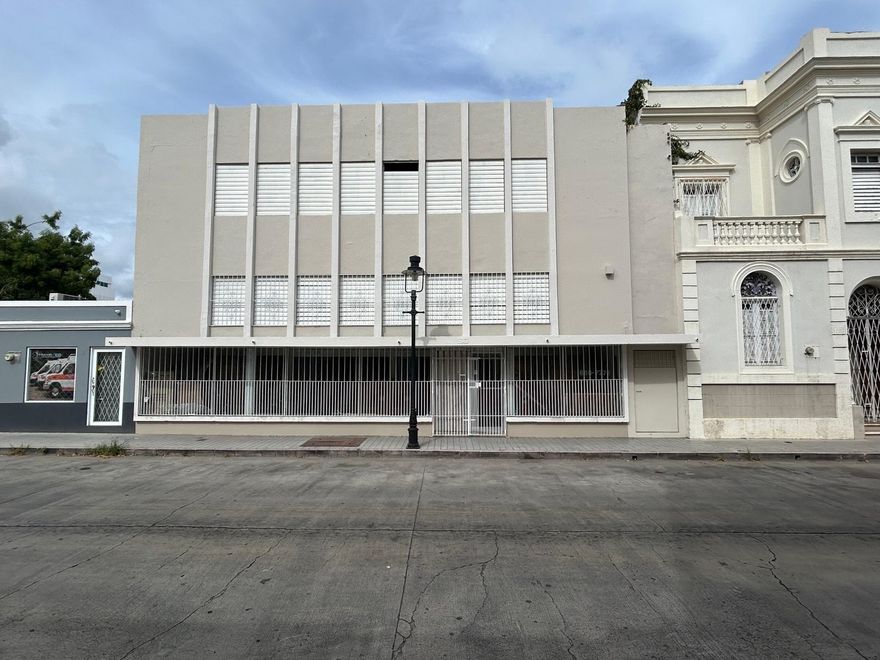 COMMERCIAL PROPERTY FOR SALE!

Located on Calle Mayor in the heart of Ponce, this commercial building presents an excellent investment opportunity in one of the city’s most strategic and high-traffic areas. The property features two levels with approximately 7,000 square feet of construction, offering versatile space ideal for a wide range of commercial uses. Its prime location and strong visibility make it well-suited for businesses seeking presence, accessibility, and growth potential. An outstanding opportunity to develop and maximize a commercial project in downtown Ponce.

Schedule your private showing today.