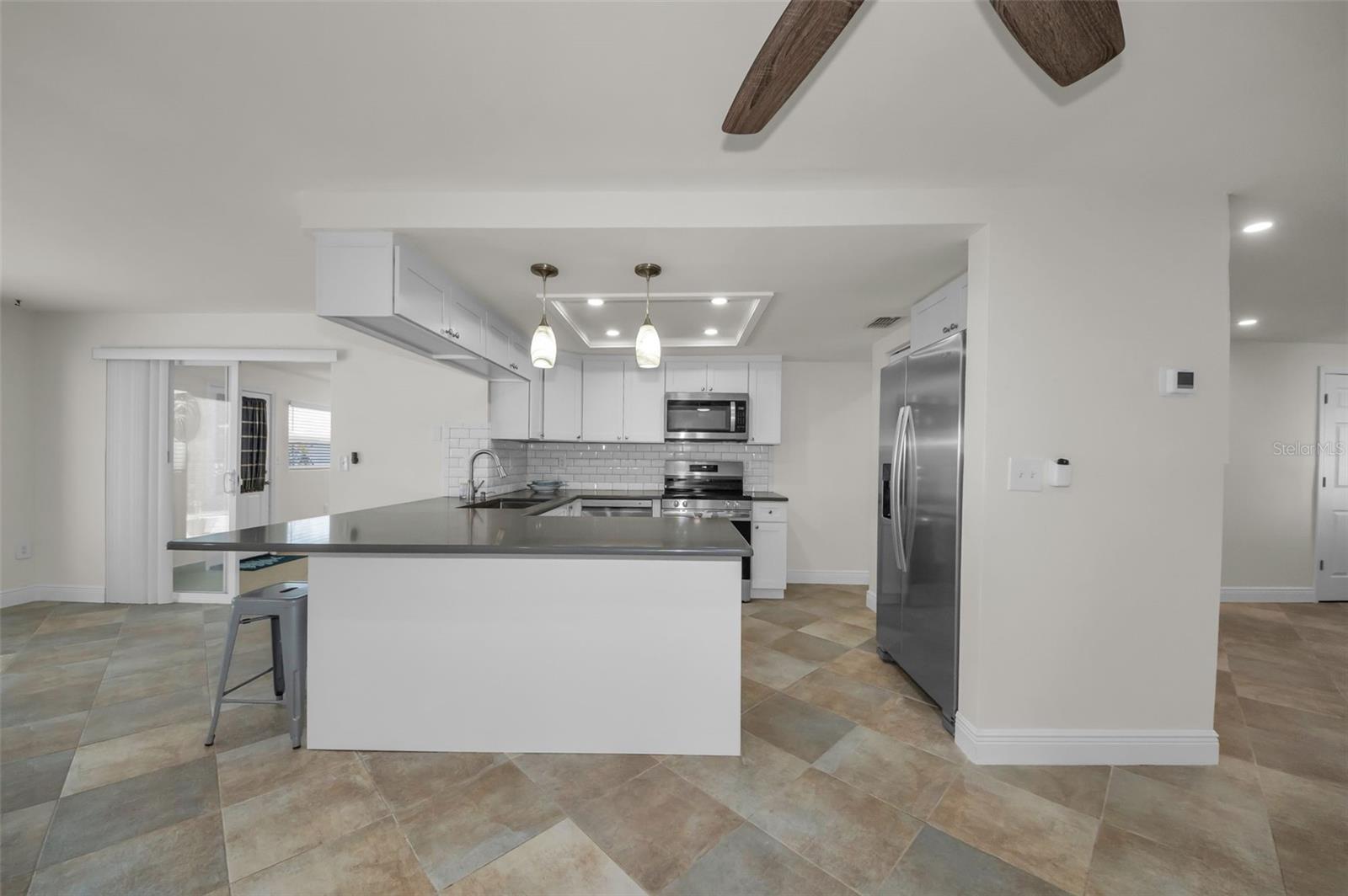 HUDSON BEACH ESTATES - Residential