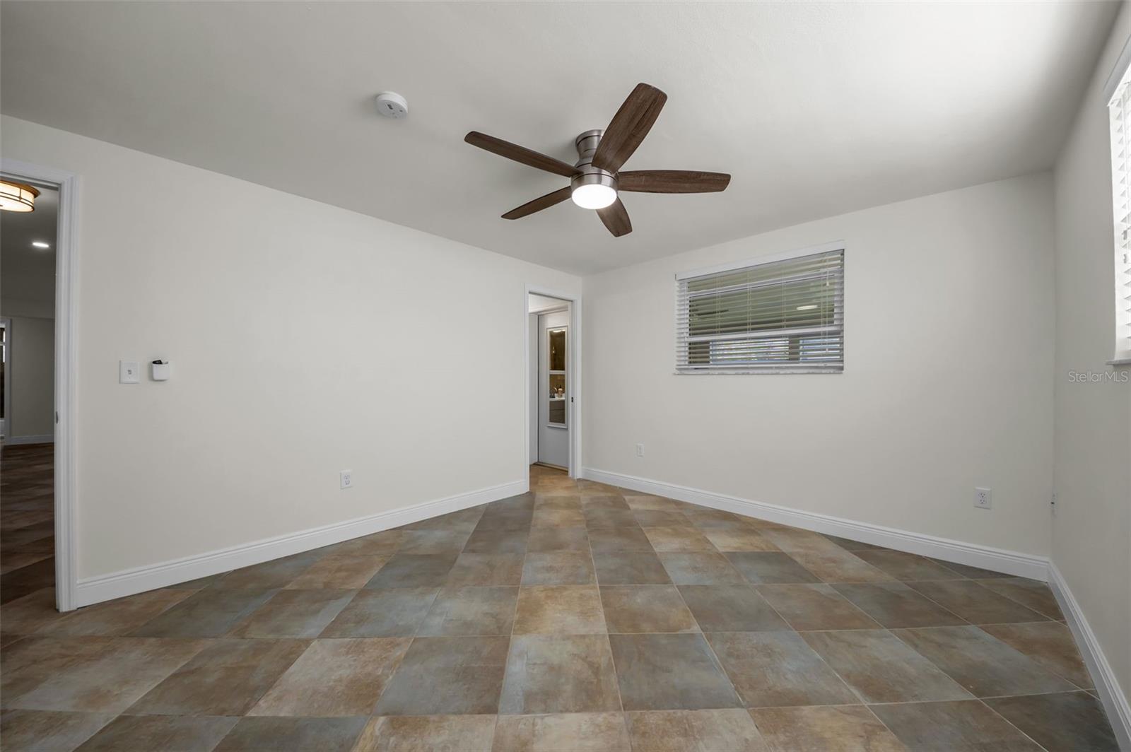 HUDSON BEACH ESTATES - Residential