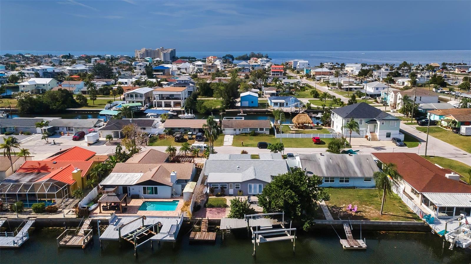 HUDSON BEACH ESTATES - Residential