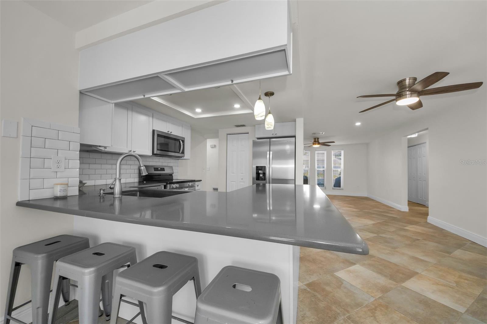 HUDSON BEACH ESTATES - Residential