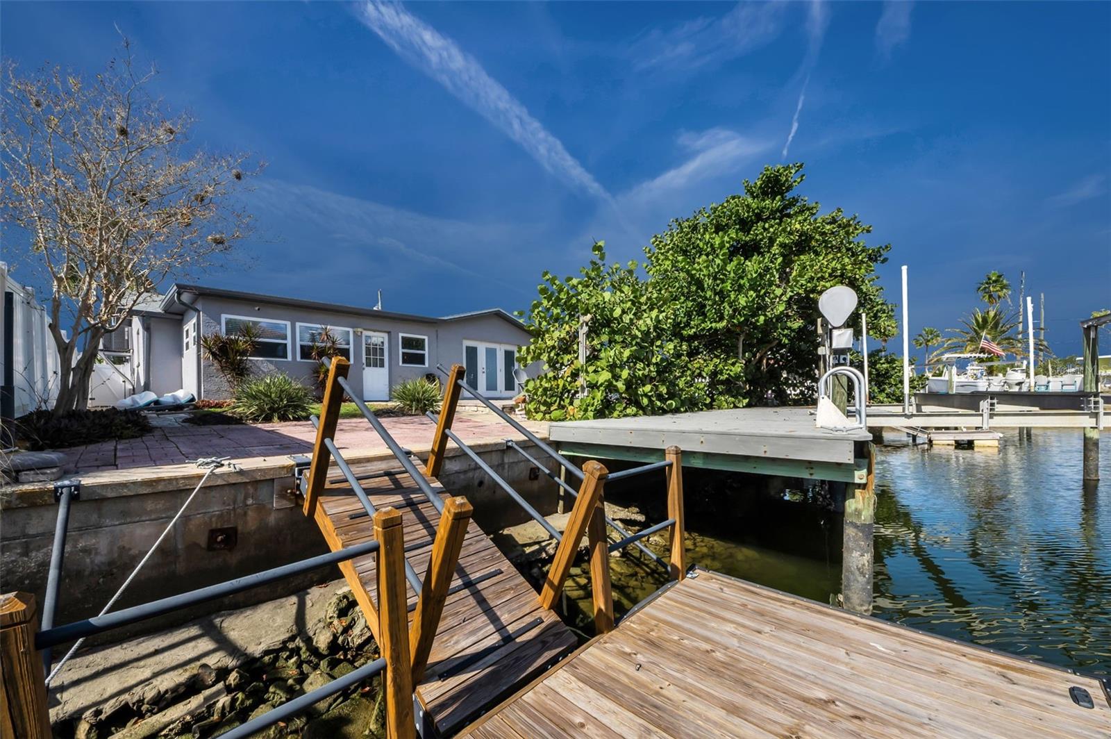 HUDSON BEACH ESTATES - Residential