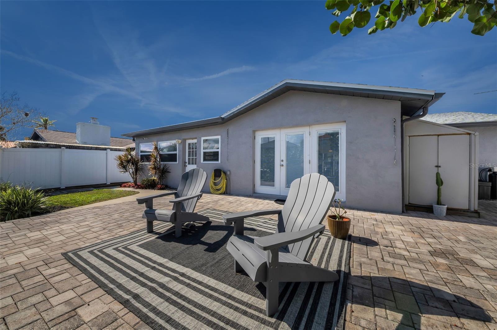 HUDSON BEACH ESTATES - Residential