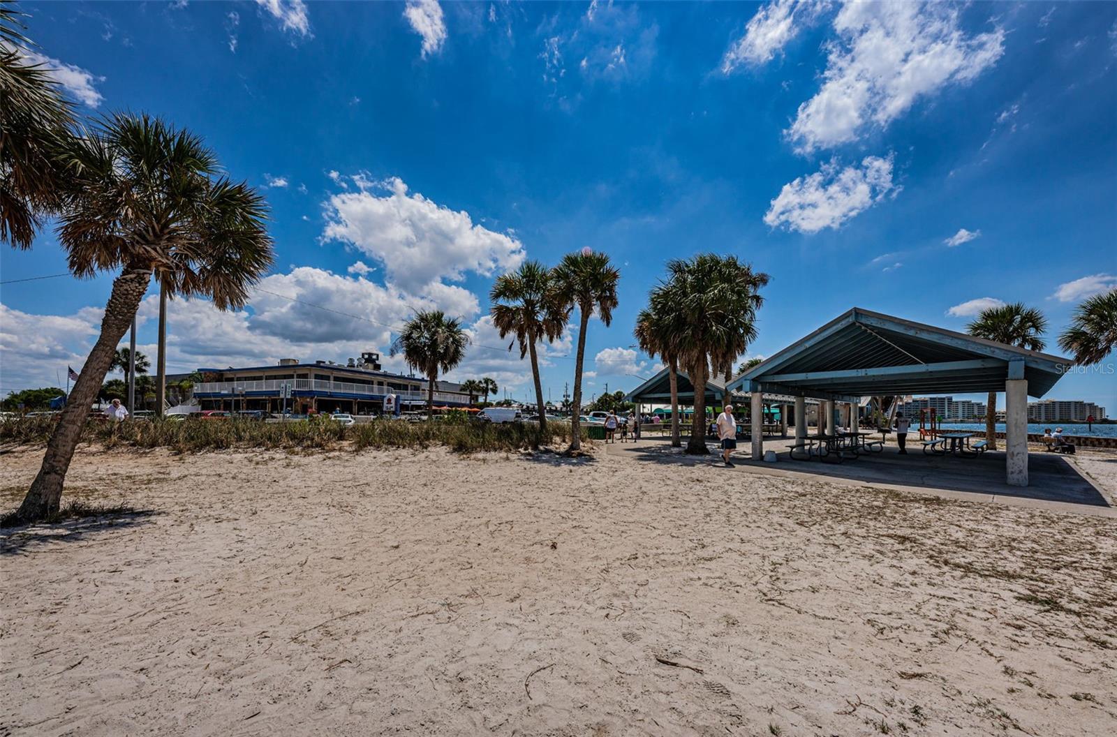 HUDSON BEACH ESTATES - Residential