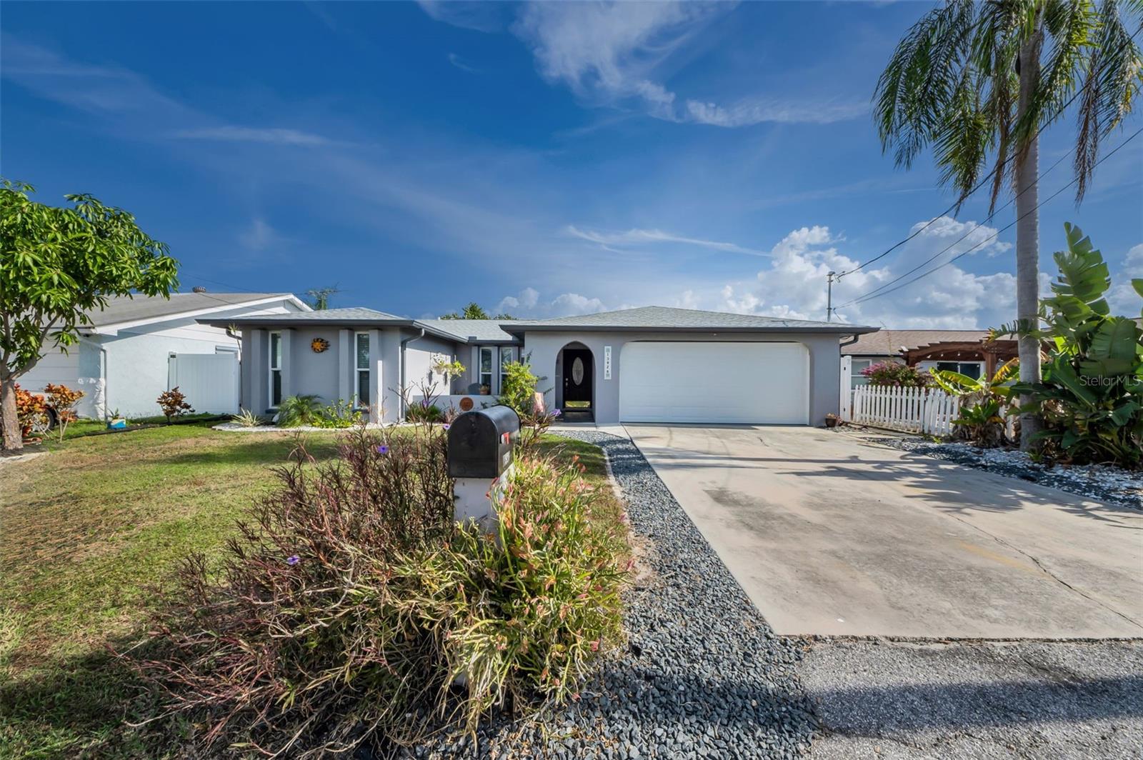 HUDSON BEACH ESTATES - Residential