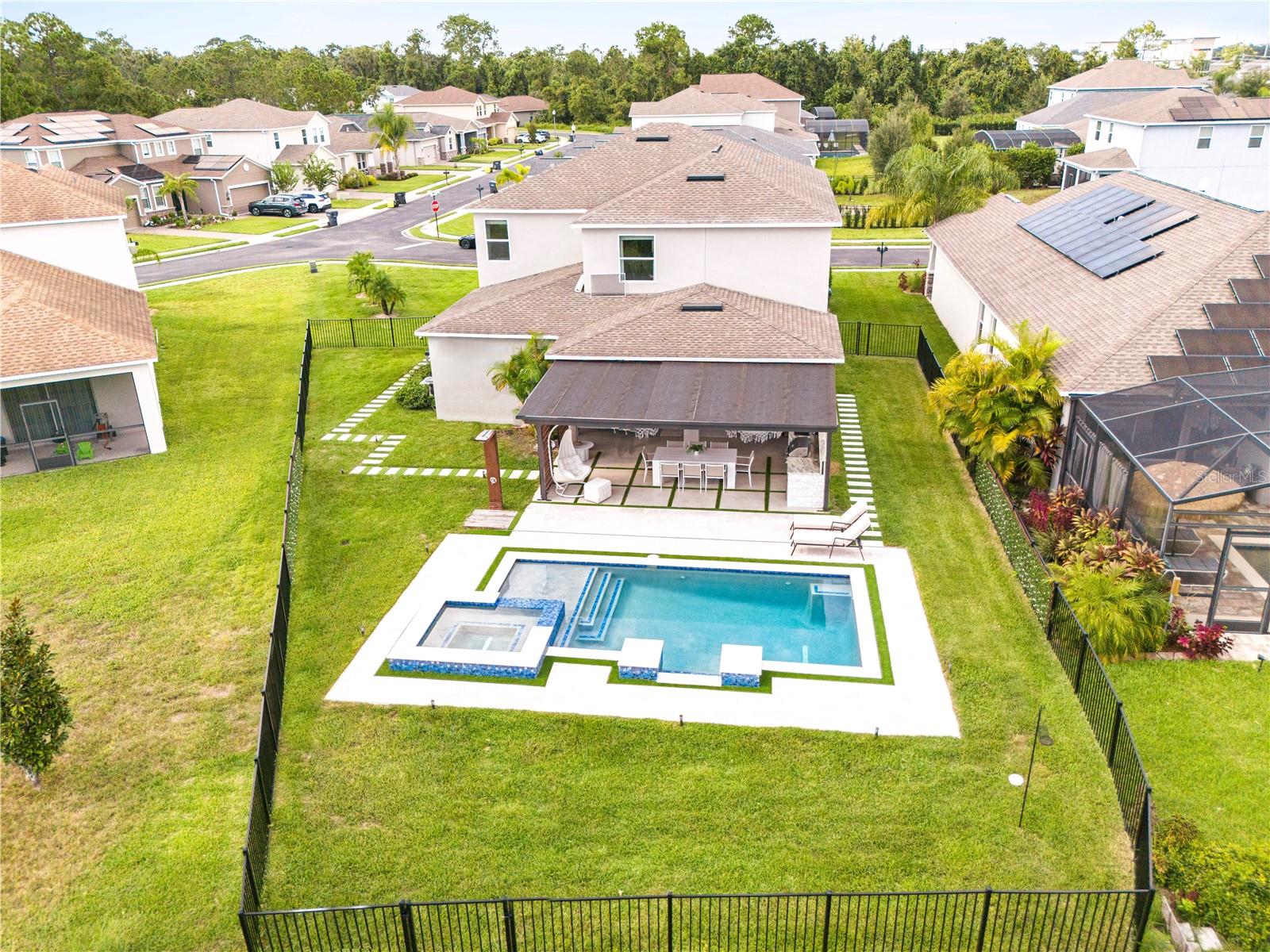 DRAYTON-PRESTON WOODS/PROVIDEN - Residential