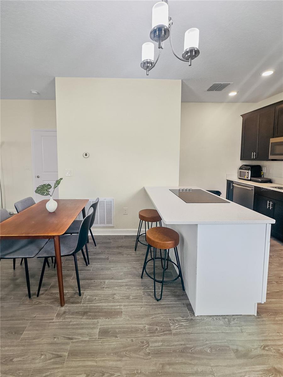 DRAYTON-PRESTON WOODS/PROVIDEN - Residential
