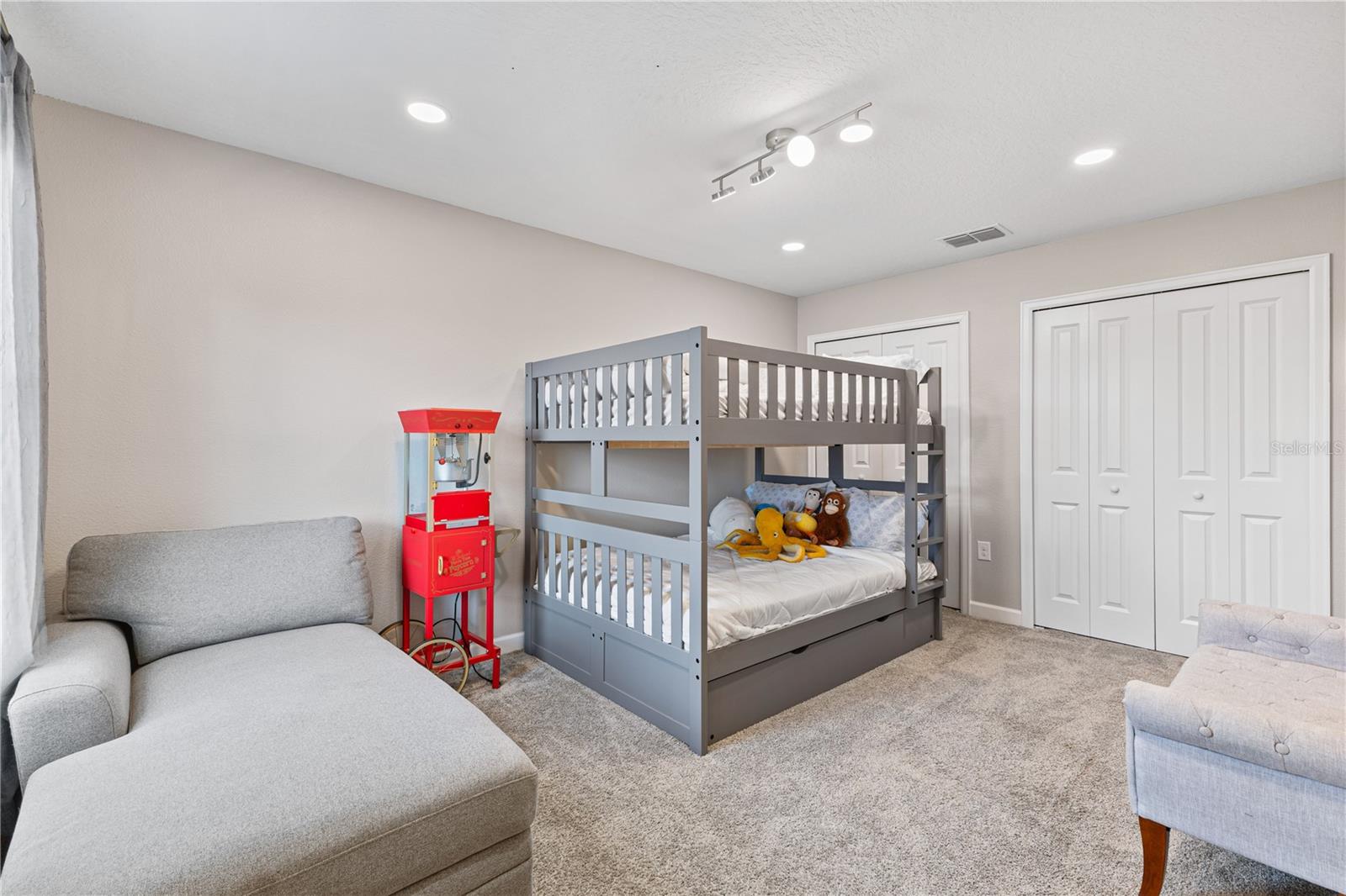 DRAYTON-PRESTON WOODS/PROVIDEN - Residential