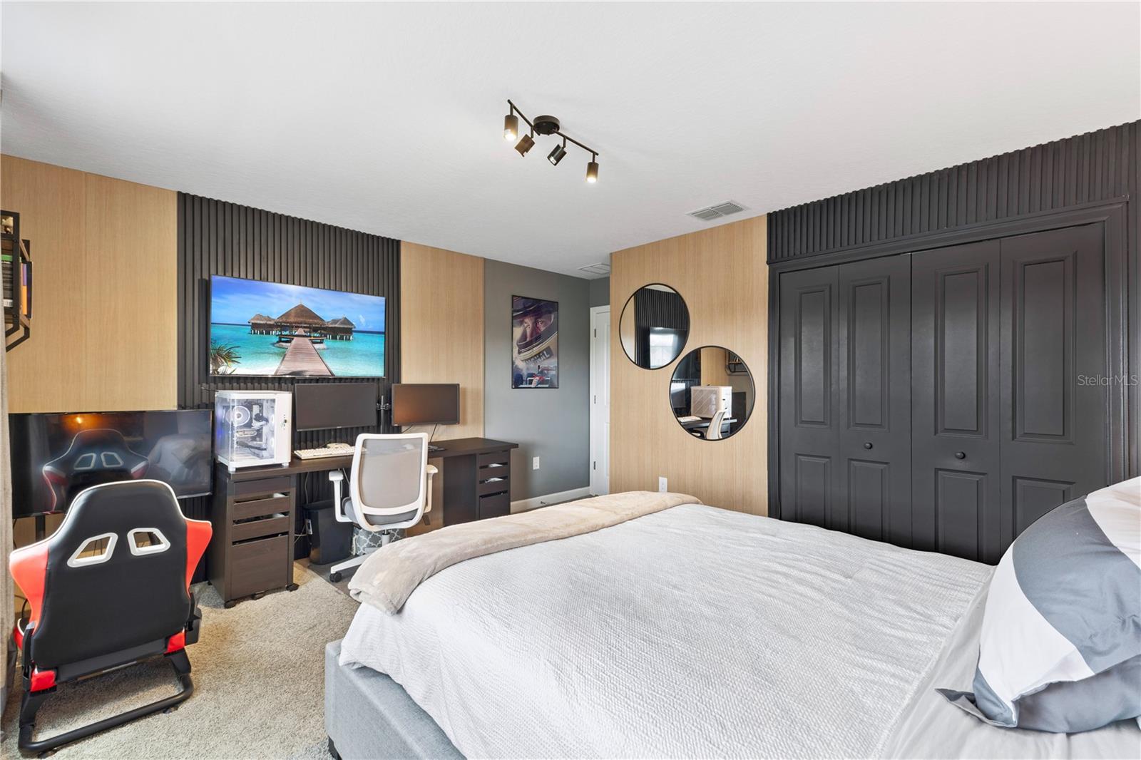 DRAYTON-PRESTON WOODS/PROVIDEN - Residential