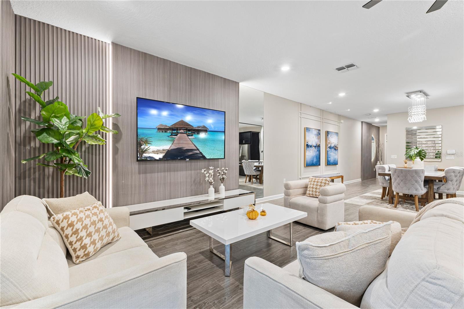 DRAYTON-PRESTON WOODS/PROVIDEN - Residential
