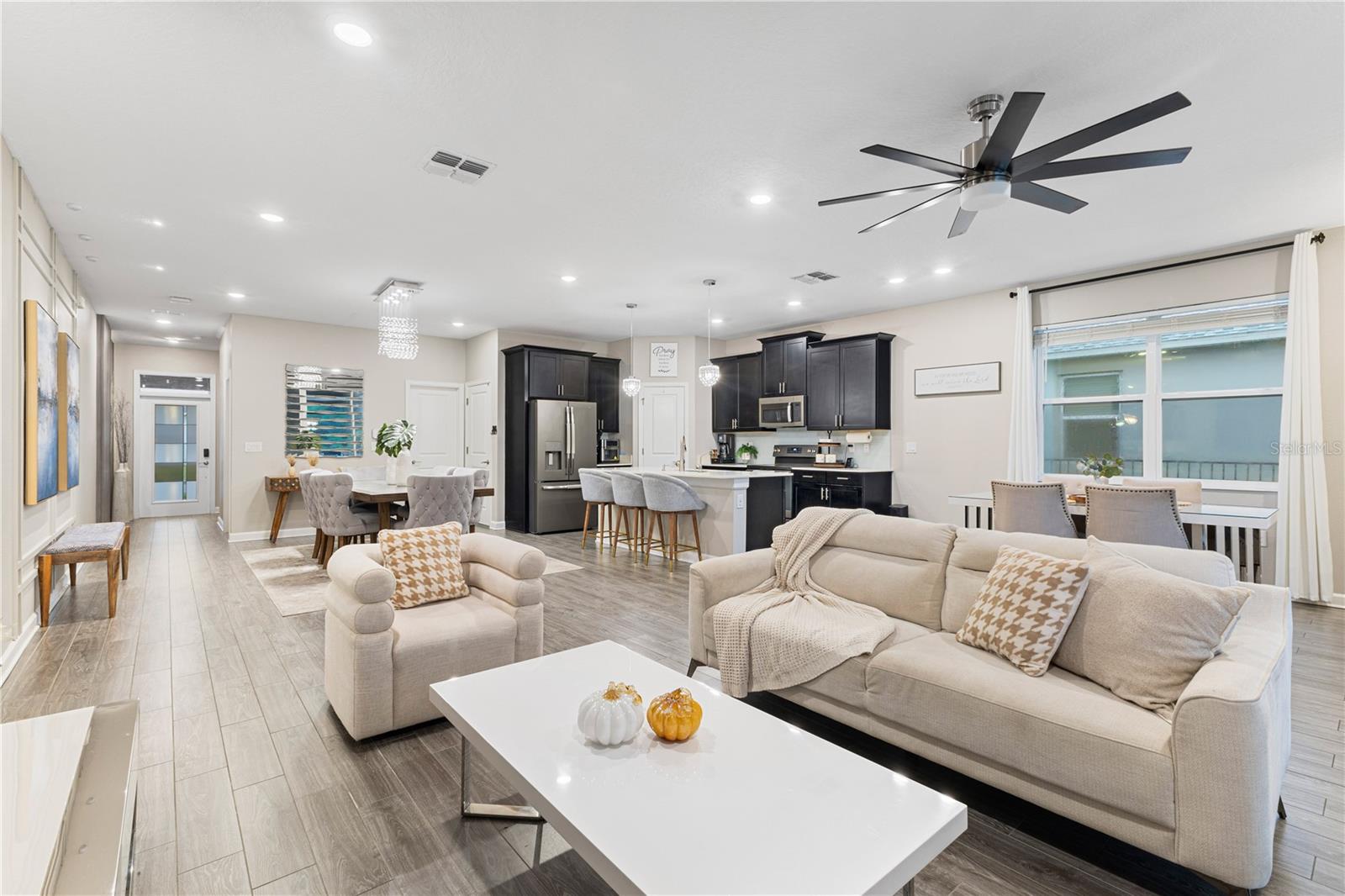 DRAYTON-PRESTON WOODS/PROVIDEN - Residential