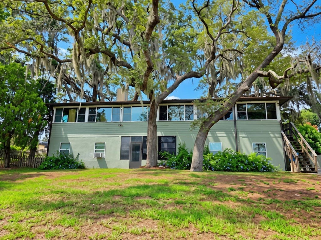 Photo of 10844 Poinciana Drive, Clermont, FL 34711 (MLS # O6427086)