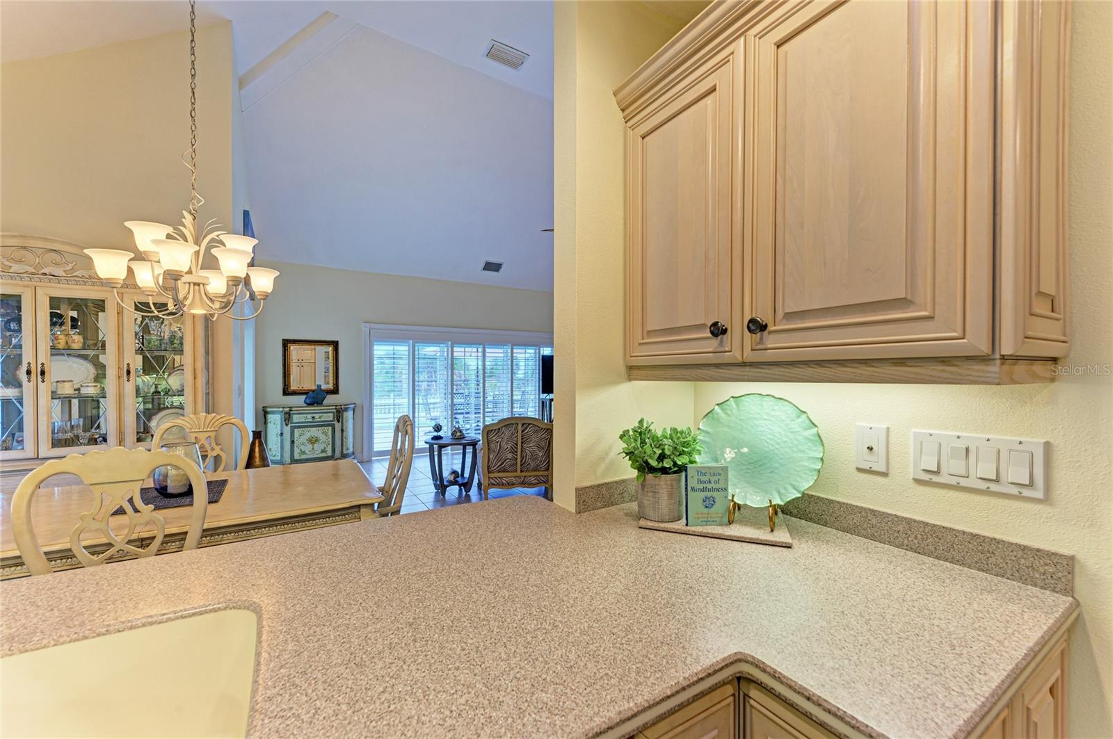 ANNA MARIA BEACH - Residential