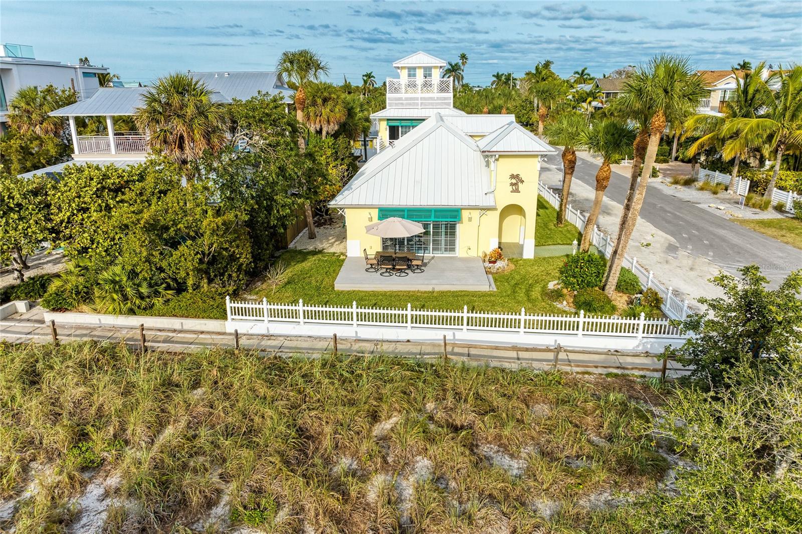 ANNA MARIA BEACH - Residential